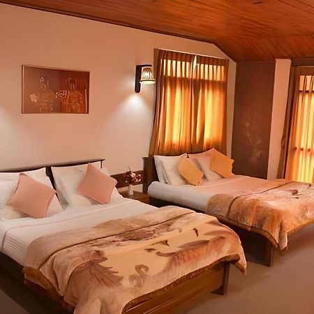 Hotel The Mount View By Liyozi Leasiure Nuwara Eliya Exterior foto